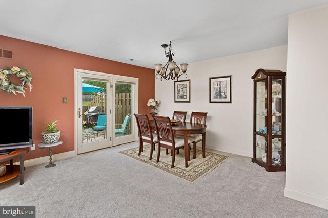20 GLOUCESTER CT, Bordentown, NJ 08505