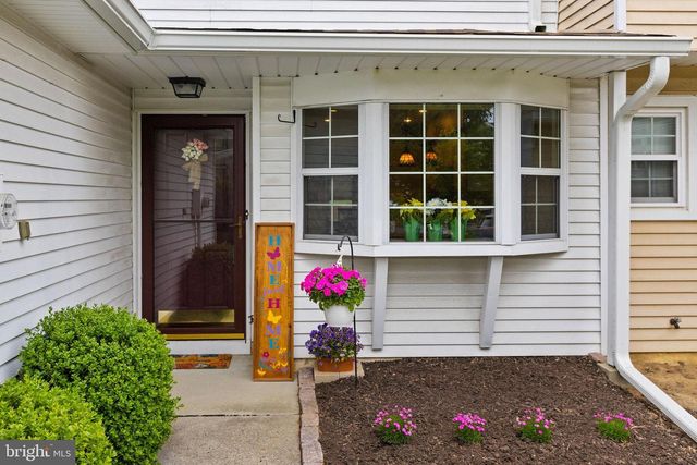 20 GLOUCESTER CT, Bordentown, NJ 08505