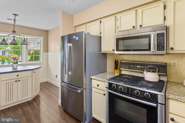 20 GLOUCESTER CT, Bordentown, NJ 08505