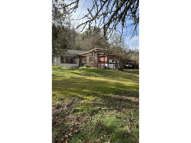 4178 OLD MELROSE Rd, Roseburg, OR 97471