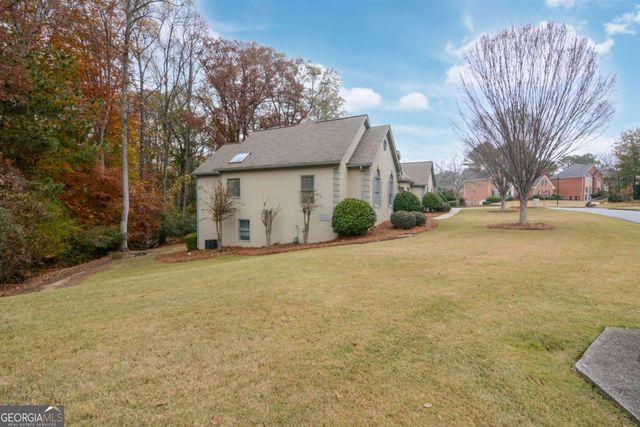 5305 Linnadine Way, Peachtree Corners, GA 30092