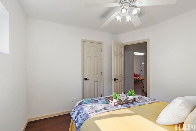 2440 W Cheyenne Road, Waukegan, IL 60087