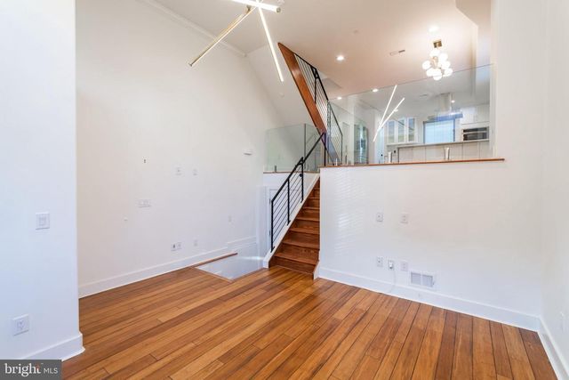 601 MCCLELLAN ST, Philadelphia, PA 19148