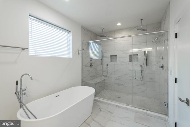 601 MCCLELLAN ST, Philadelphia, PA 19148