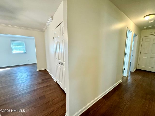 214 Lancaster Road, Wilmington, NC 28409