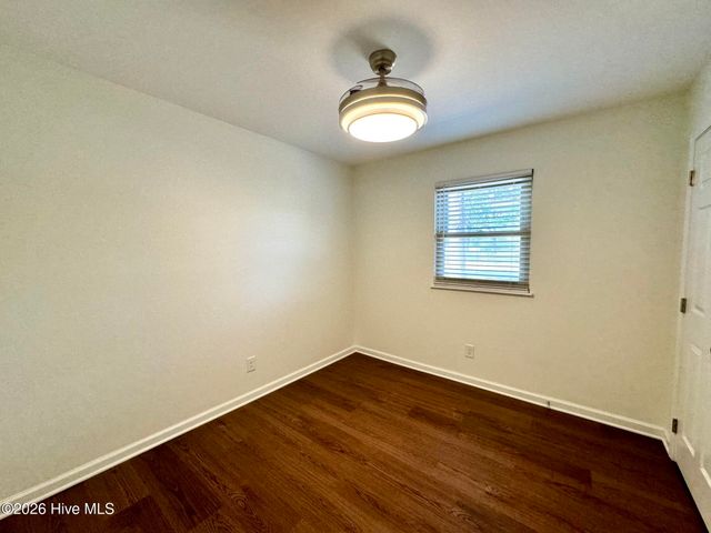 214 Lancaster Road, Wilmington, NC 28409