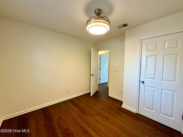 214 Lancaster Road, Wilmington, NC 28409