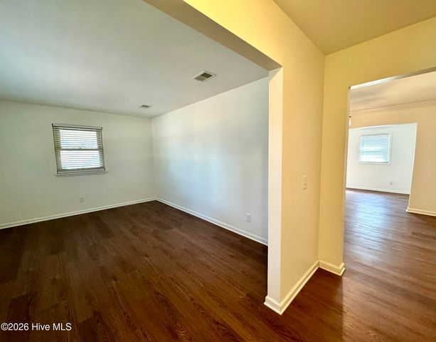 214 Lancaster Road, Wilmington, NC 28409