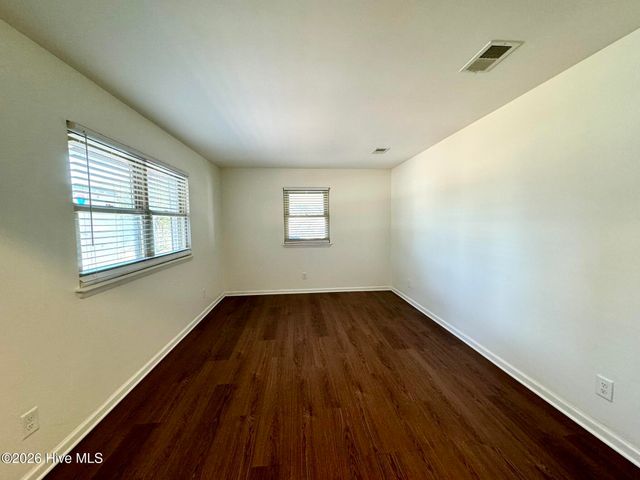 214 Lancaster Road, Wilmington, NC 28409