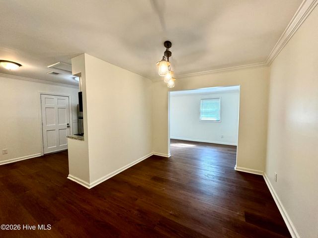 214 Lancaster Road, Wilmington, NC 28409