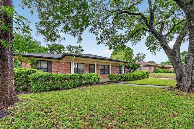 1010 Plateau Drive, Duncanville, TX 75116