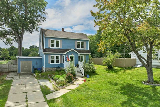 17 Desaulnier Street, Goffstown, NH 03045