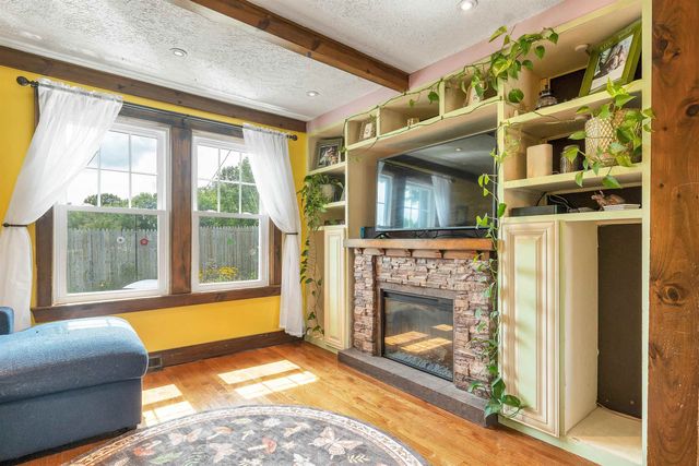 17 Desaulnier Street, Goffstown, NH 03045
