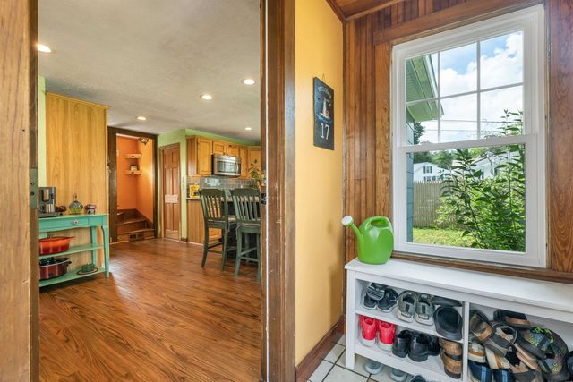 17 Desaulnier Street, Goffstown, NH 03045