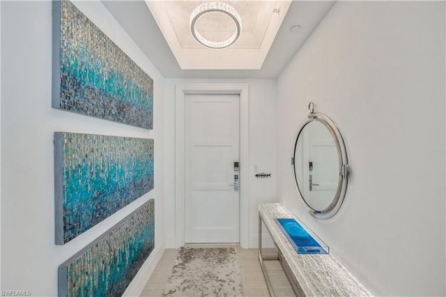 1135 3rd AVE S 304, Naples, FL 34102