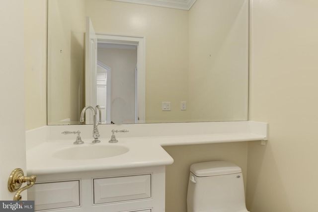 3911 IVY TERRACE CT NW, Washington, DC 20007