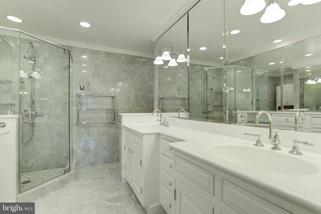 3911 IVY TERRACE CT NW, Washington, DC 20007