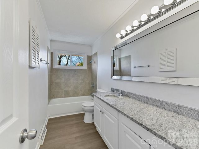 4008 Dunwoody Drive, Charlotte, NC 28215