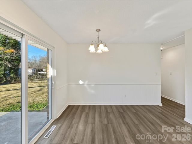 4008 Dunwoody Drive, Charlotte, NC 28215