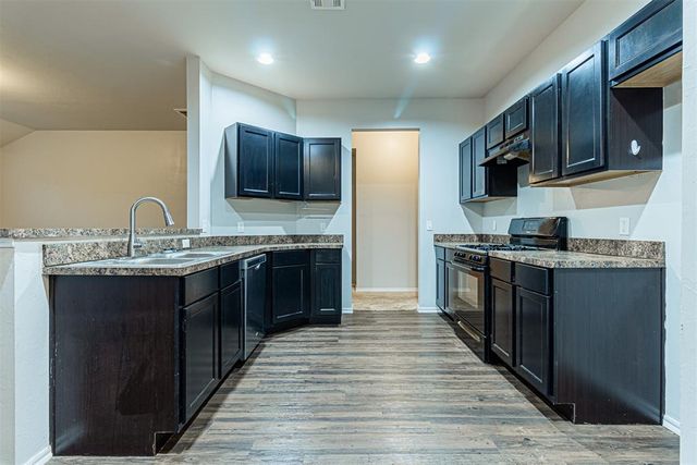13233 Bridgewater Drive, Piedmont, OK 73078