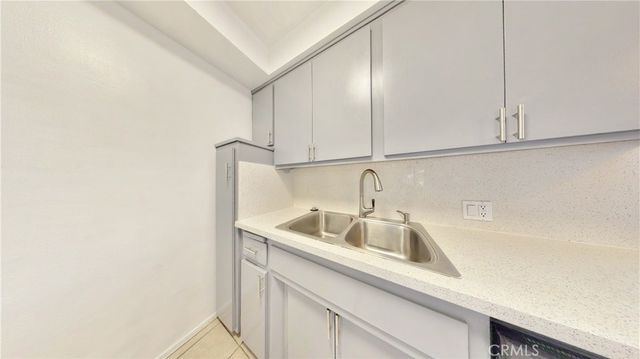 1208 S Marengo Ave APT Q, Alhambra, CA 91803