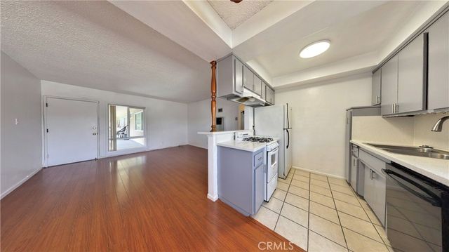 1208 S Marengo Ave APT Q, Alhambra, CA 91803