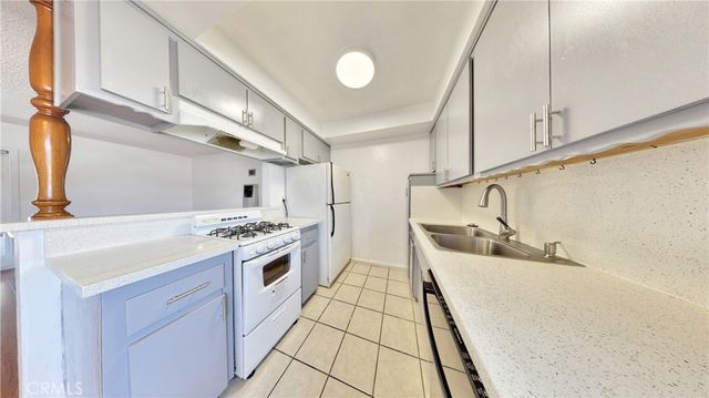 1208 S Marengo Ave APT Q, Alhambra, CA 91803