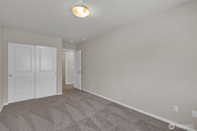 2142 S 263rd Street, Des Moines, WA 98198