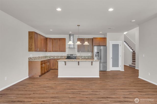 2142 S 263rd Street, Des Moines, WA 98198