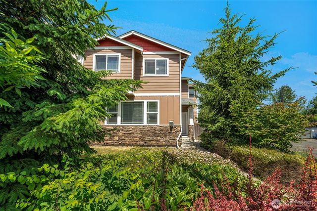 2142 S 263rd Street, Des Moines, WA 98198