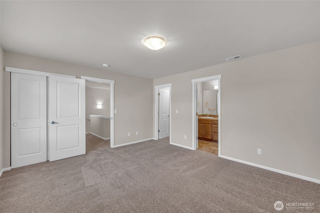 2142 S 263rd Street, Des Moines, WA 98198