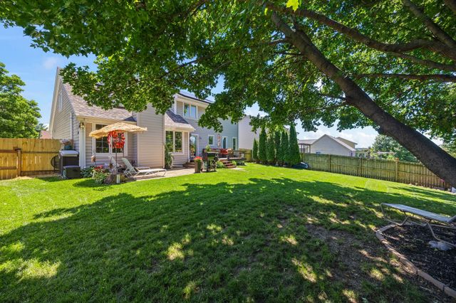 1948 NW 88th Court, Clive, IA 50325