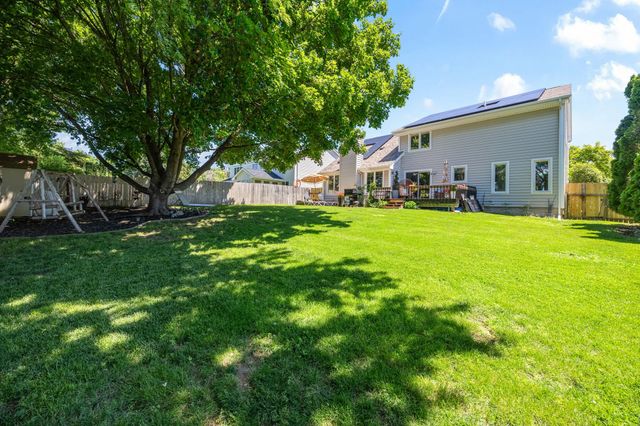 1948 NW 88th Court, Clive, IA 50325