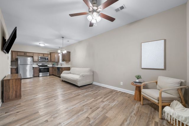 210A Texas Ave, Oak Grove, KY 42262