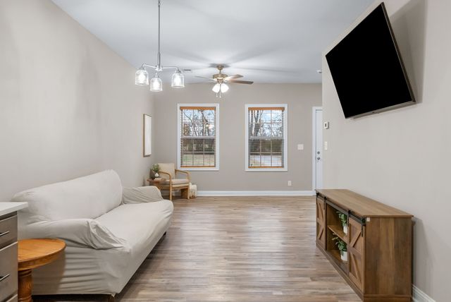 210A Texas Ave, Oak Grove, KY 42262