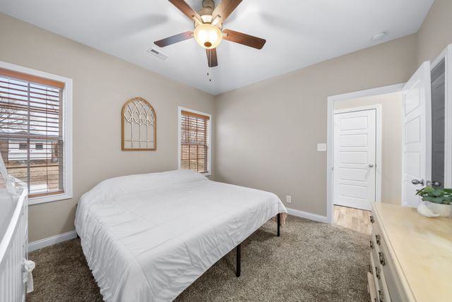 210A Texas Ave, Oak Grove, KY 42262