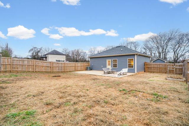 210A Texas Ave, Oak Grove, KY 42262