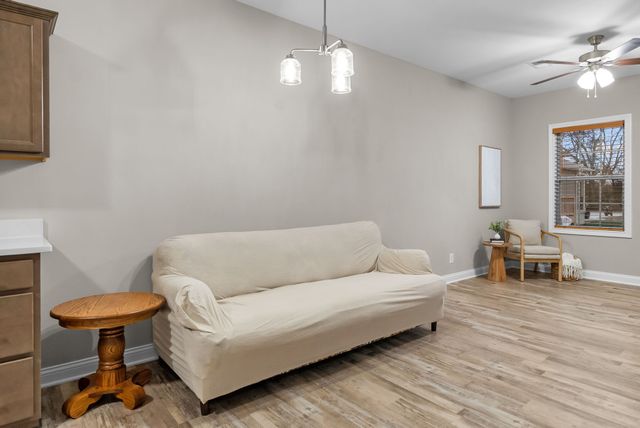 210A Texas Ave, Oak Grove, KY 42262