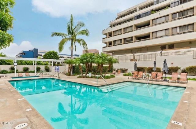 121 S Hope Street 11, Los Angeles, CA 90012