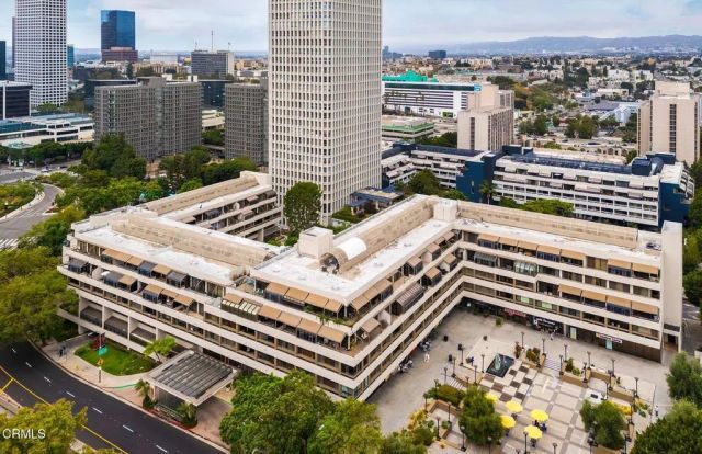 121 S Hope Street 11, Los Angeles, CA 90012