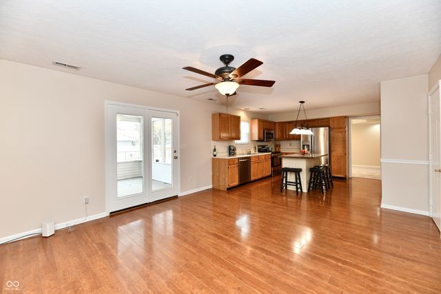 21384 Tooley Court, Noblesville, IN 46062