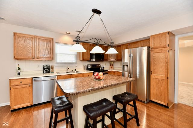 21384 Tooley Court, Noblesville, IN 46062