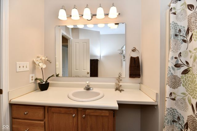 21384 Tooley Court, Noblesville, IN 46062