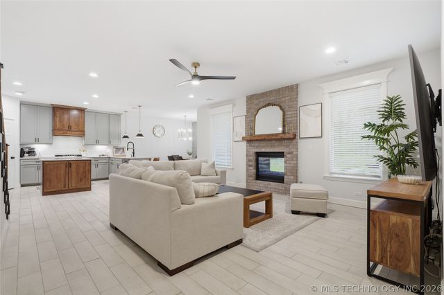 27388 E 125th Place S, Coweta, OK 74429