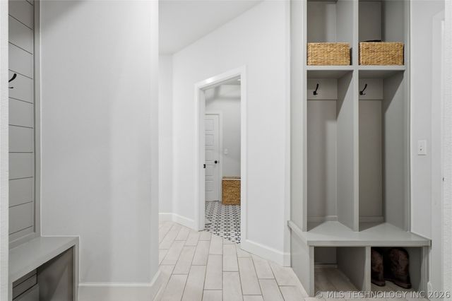 27388 E 125th Place S, Coweta, OK 74429