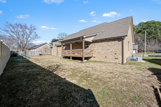 105 CUMBERLAND CT, Tullahoma, TN 37388