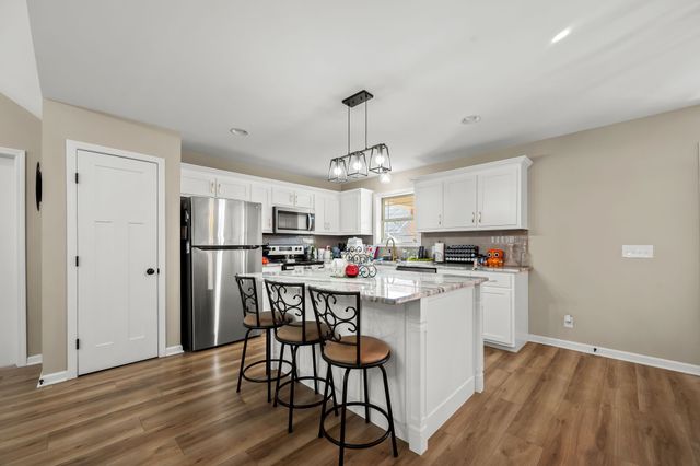 105 CUMBERLAND CT, Tullahoma, TN 37388