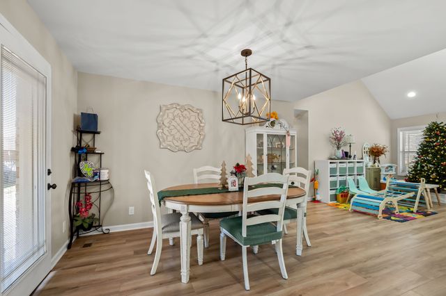 105 CUMBERLAND CT, Tullahoma, TN 37388