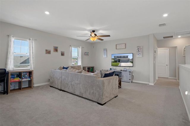 733 OLD WINDSOR WAY, Spring Hill, FL 34609