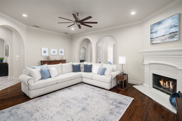 919 Lairds Lane, Allen, TX 75013